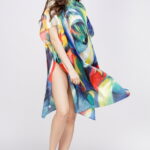 Rochie de plaja tip poncho din matase cu reproducere dupa o pictura moderna