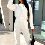 Compleu bumbac Sprendy, cu bluza lejera si pantaloni cu buzunare oversize, Alb