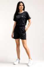Compleu de dama imprimat Alessa, cu pantaloni scurti si tricou sport, Negru - imagine 2