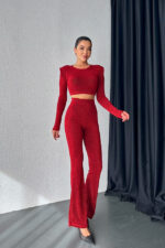 Compleu de ocazie, Vayana, bluza crop cu umeri supradimensionati si pantaloni evazati, Rosu
