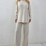 Compleu dungi centrate, ELETRA, pantaloni cu buzunare si bluza lunga, Crem, Marime M/L