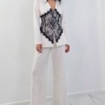 Costum dama VALERYS, pantaloni si sacou cu insertie din dantela aplicata, Alb, Marime S/M