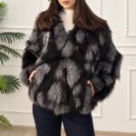 Jacheta din blana naturala de vulpe FELYNA, cu inchidere metalica, Negru/Gri, Marime S/M/L