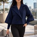 Jacheta scurta SELYA, cu stofa texturata si maneci tricotate, Bleumarin, Marime S/M