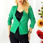Sacou de dama Gisela, cu buzunare decorative si croi cambrat, Verde
