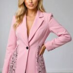 Sacou elegant Roselle, cu panou asimetric din dantela, Roz, Marime S/M