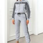 Trening cu gluga VELORA, vatuit, bluza cu fermoar si pantaloni, Gri