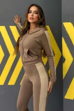 Trening dama TEZO, imprimeu bicolor cu panou crem, pantaloni slimfit si hanorac, Bej - imagine 2