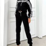 Trening vatuit VELORA, hanorac cu gluga si pantaloni cu banda elastica, Negru