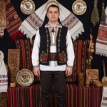 Vesta traditionala - Laviniu
